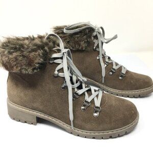 3/$25 Bass Aubrey Fur Trim Suede Leather Boots 8M